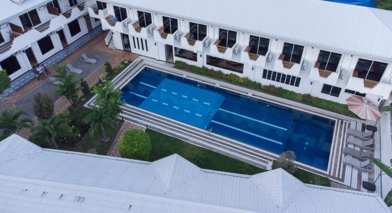 Adela Resort Панглао Екстериор снимка