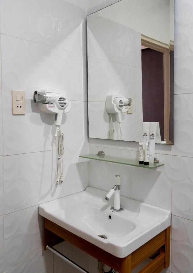 Adela Resort Панглао Екстериор снимка